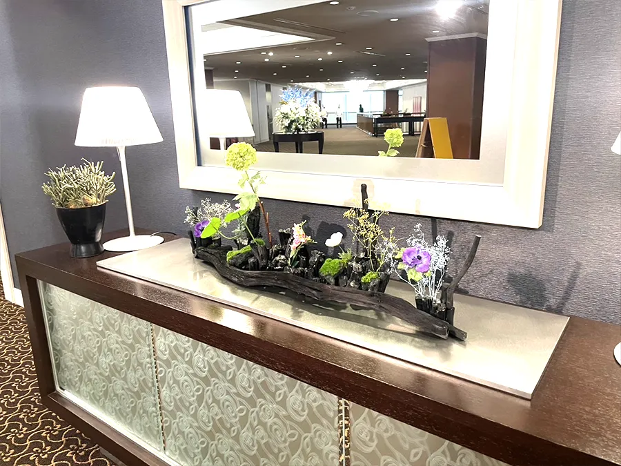 ヒルトン成田での備長炭オブジェ展示